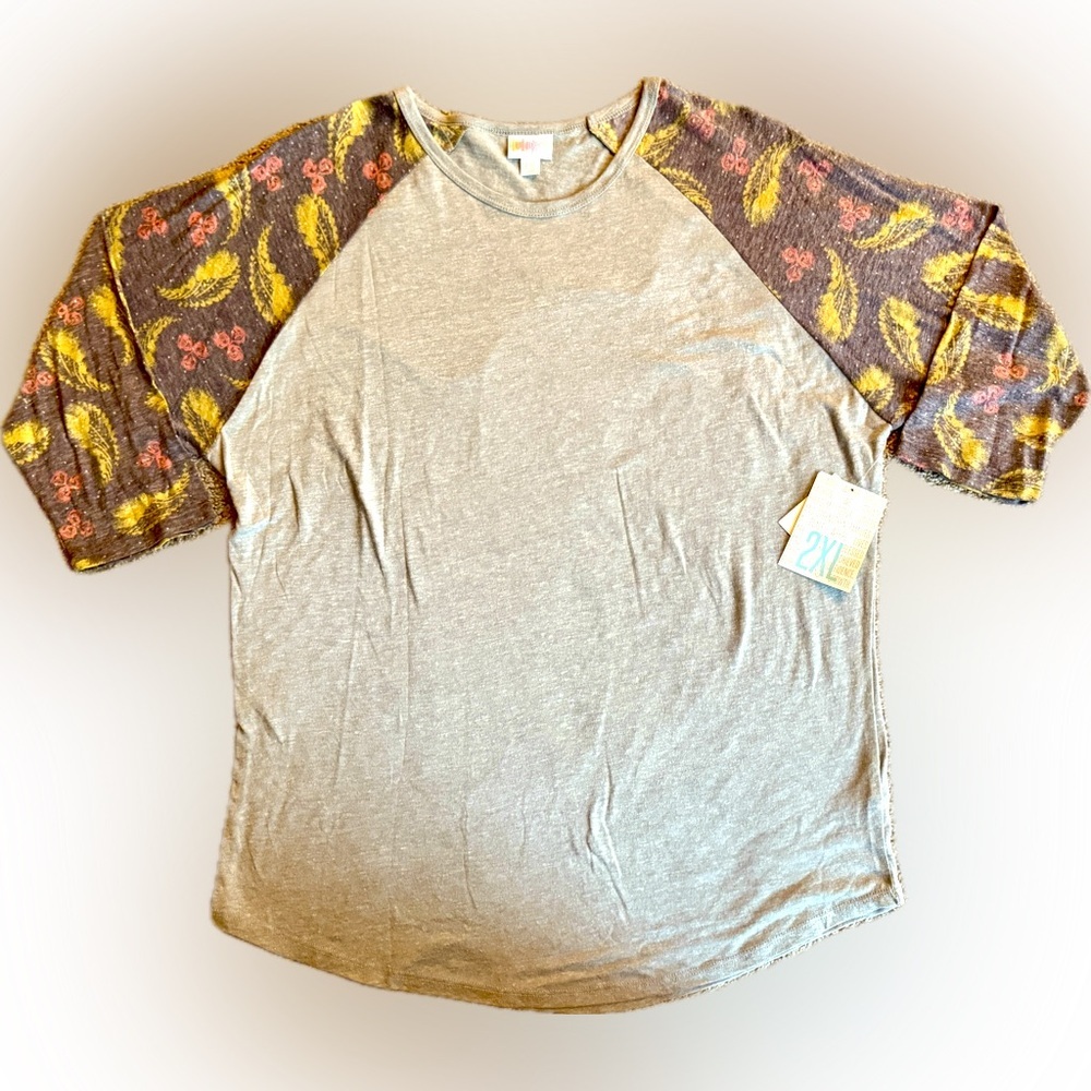 LuLaRoe Randy Top - Picture 1 of 2
